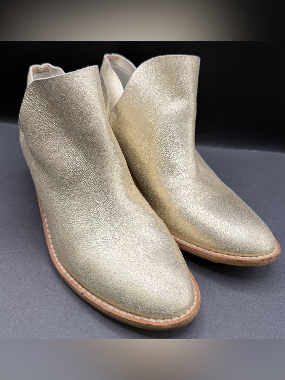 Kelsi Dagger Brooklyn Kenmare Suede Ankle Boot - Hold/Tan, Size:7.5